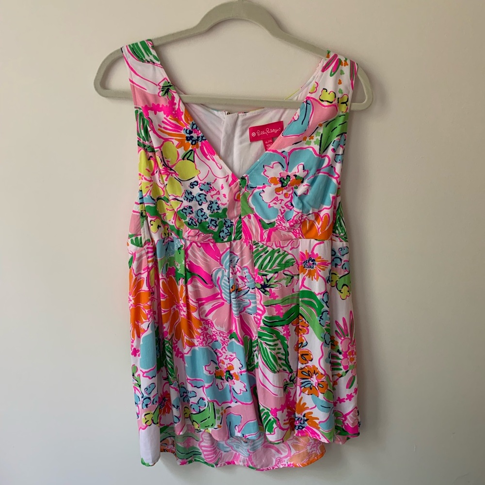 Lilly Nosey Posey top